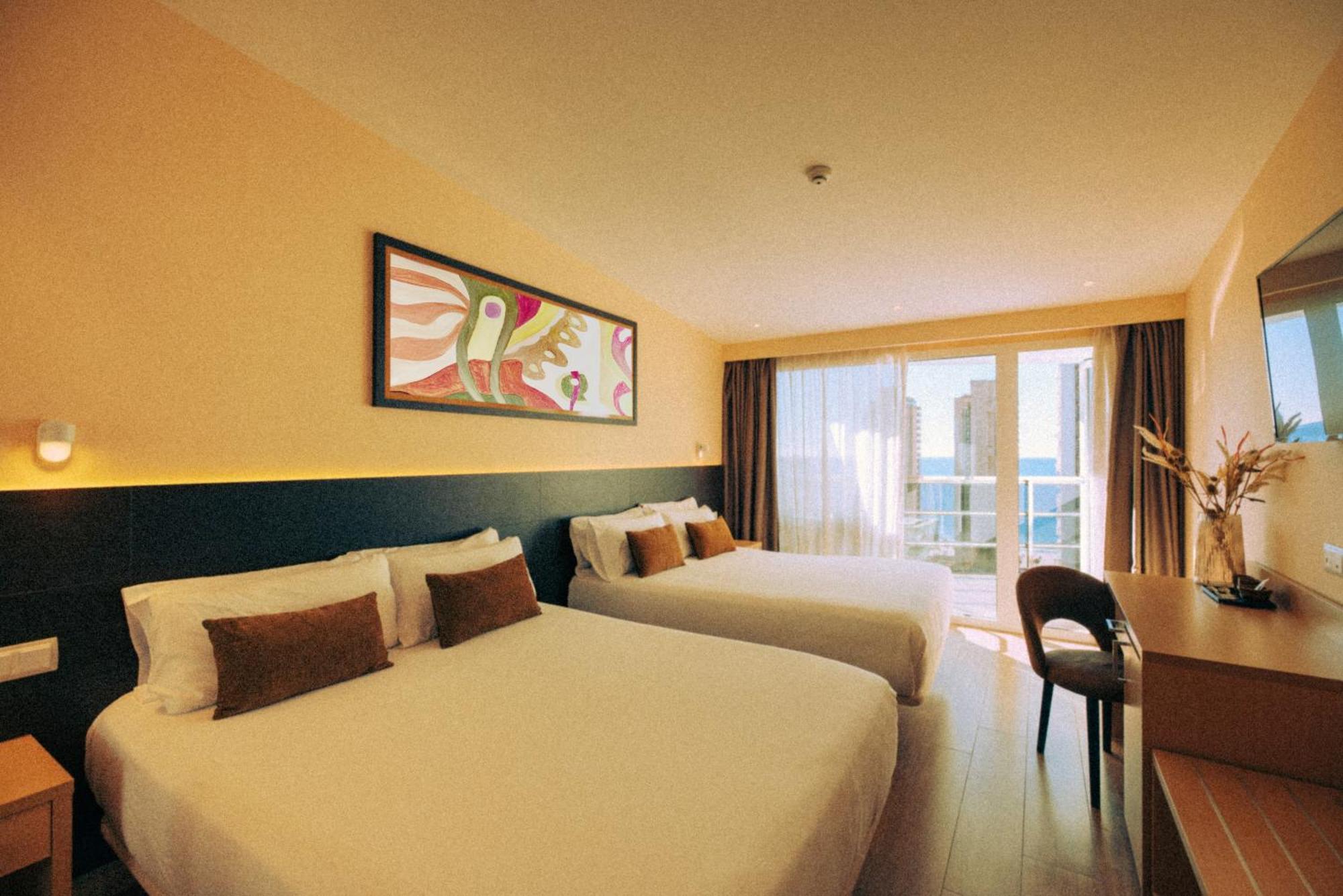 Marina Resort Benidorm - The Original Benidorm Vibe المظهر الخارجي الصورة